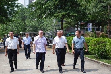 �㶫ʡ��ѧ����Э�ᵳ���Ա������˷��ݰ�ٹ㶫��������ְҵ����ѧԺ���н���