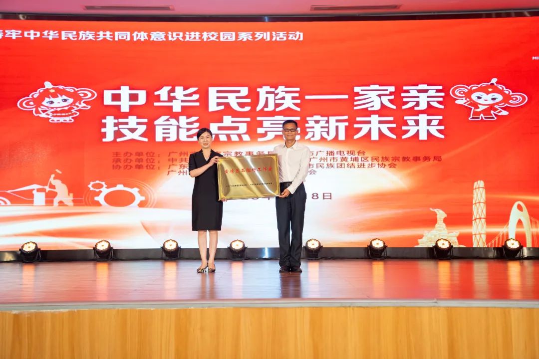 image017.jpg image017.jpg