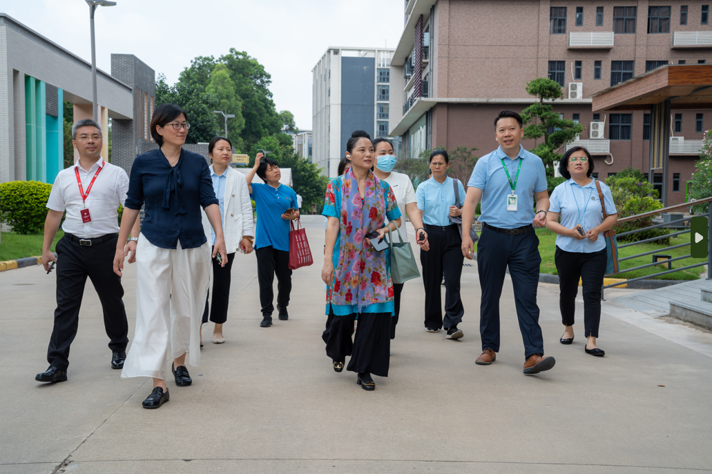 image001.png image001.png