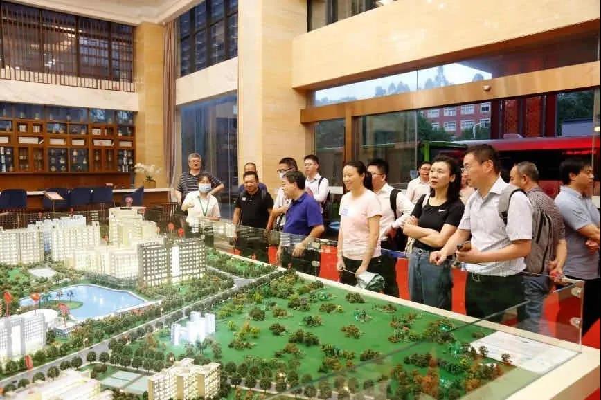 1603187237150249.jpg 98eecb8f2d4120d64f4959.jpg